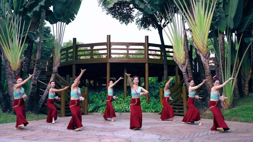 傣族舞蹈完整视频简单的相关图片